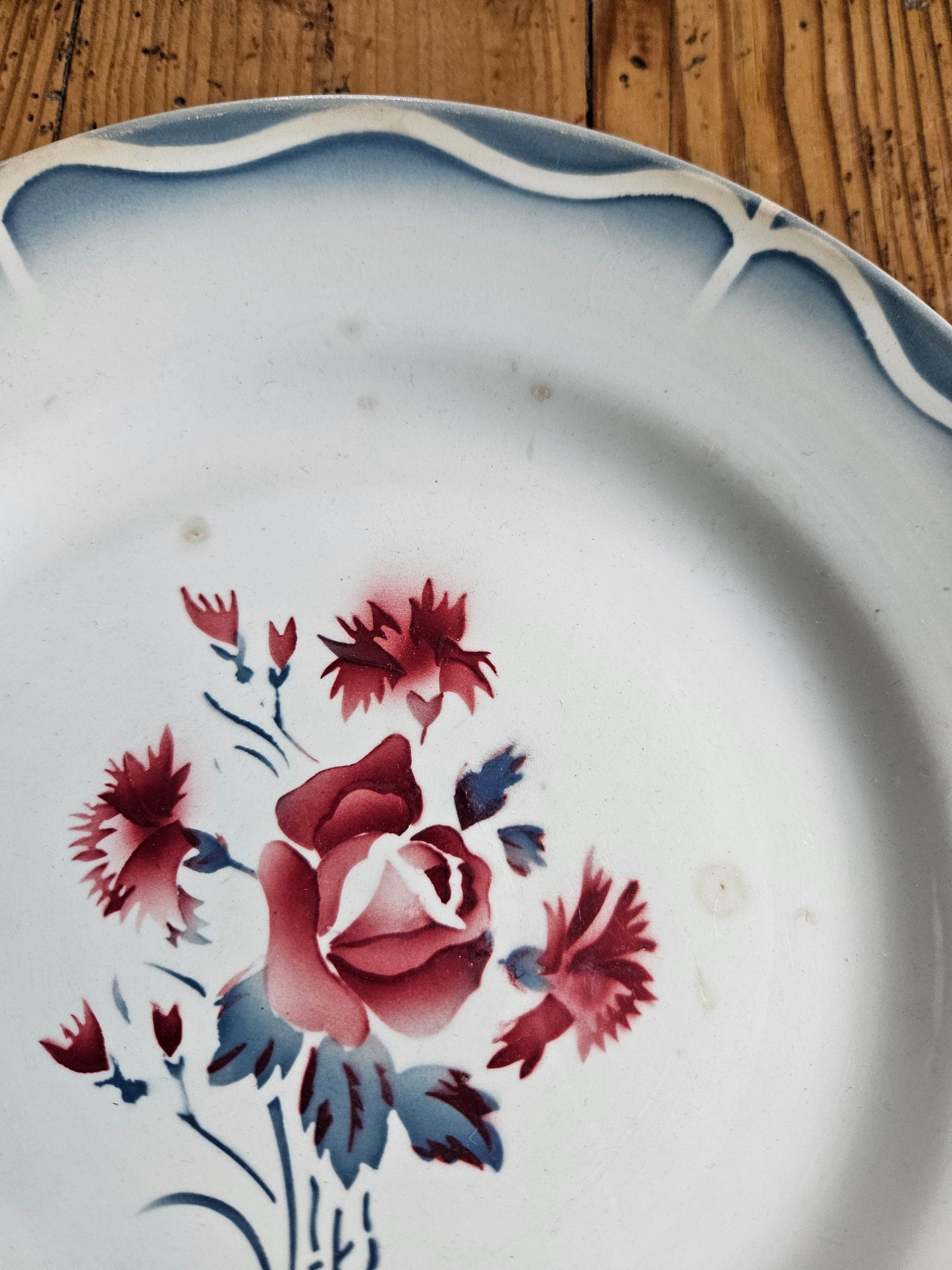 Assiettes plates rétro Digoin