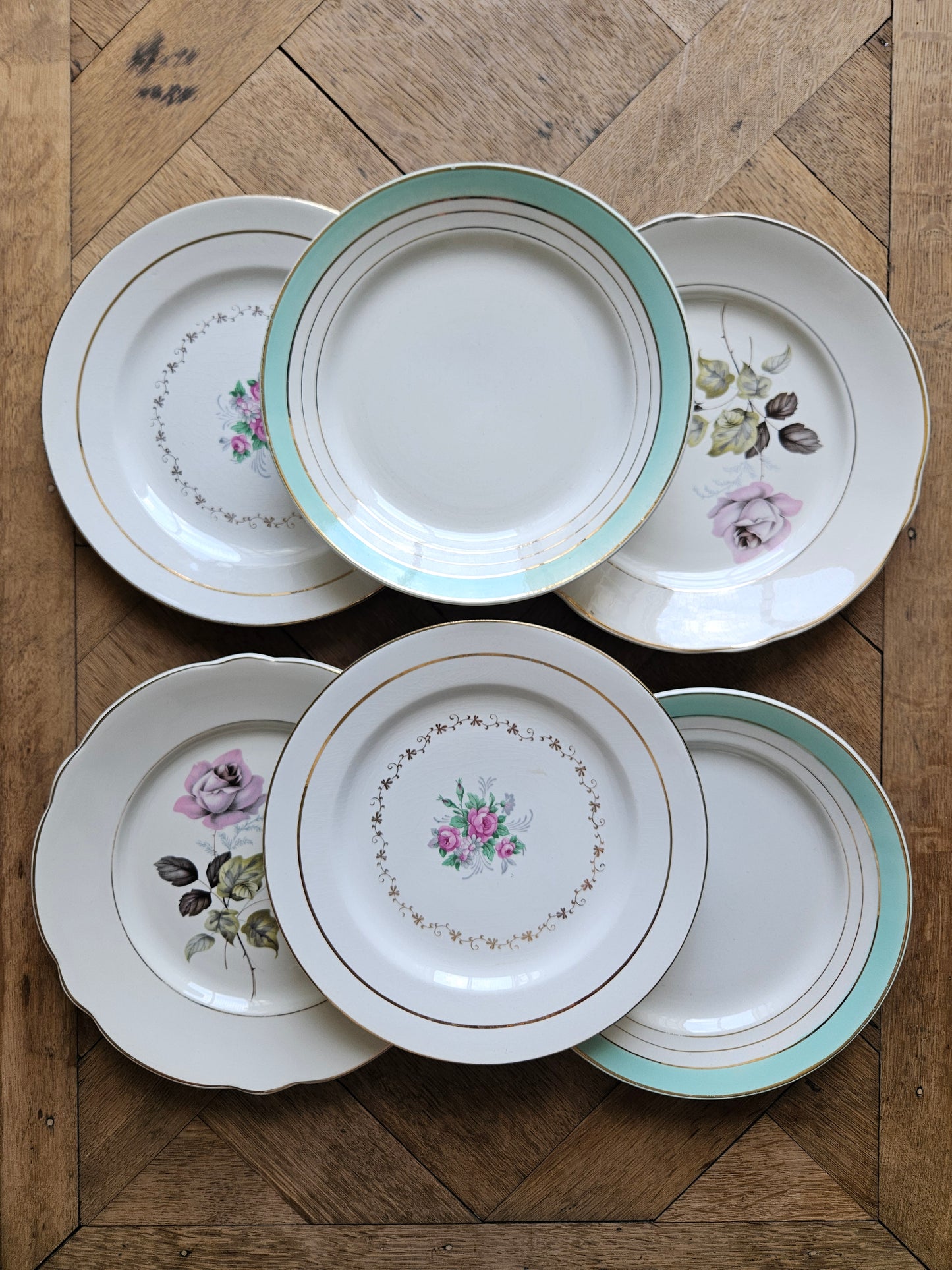 Assiettes plates dépareillées "Perigord"