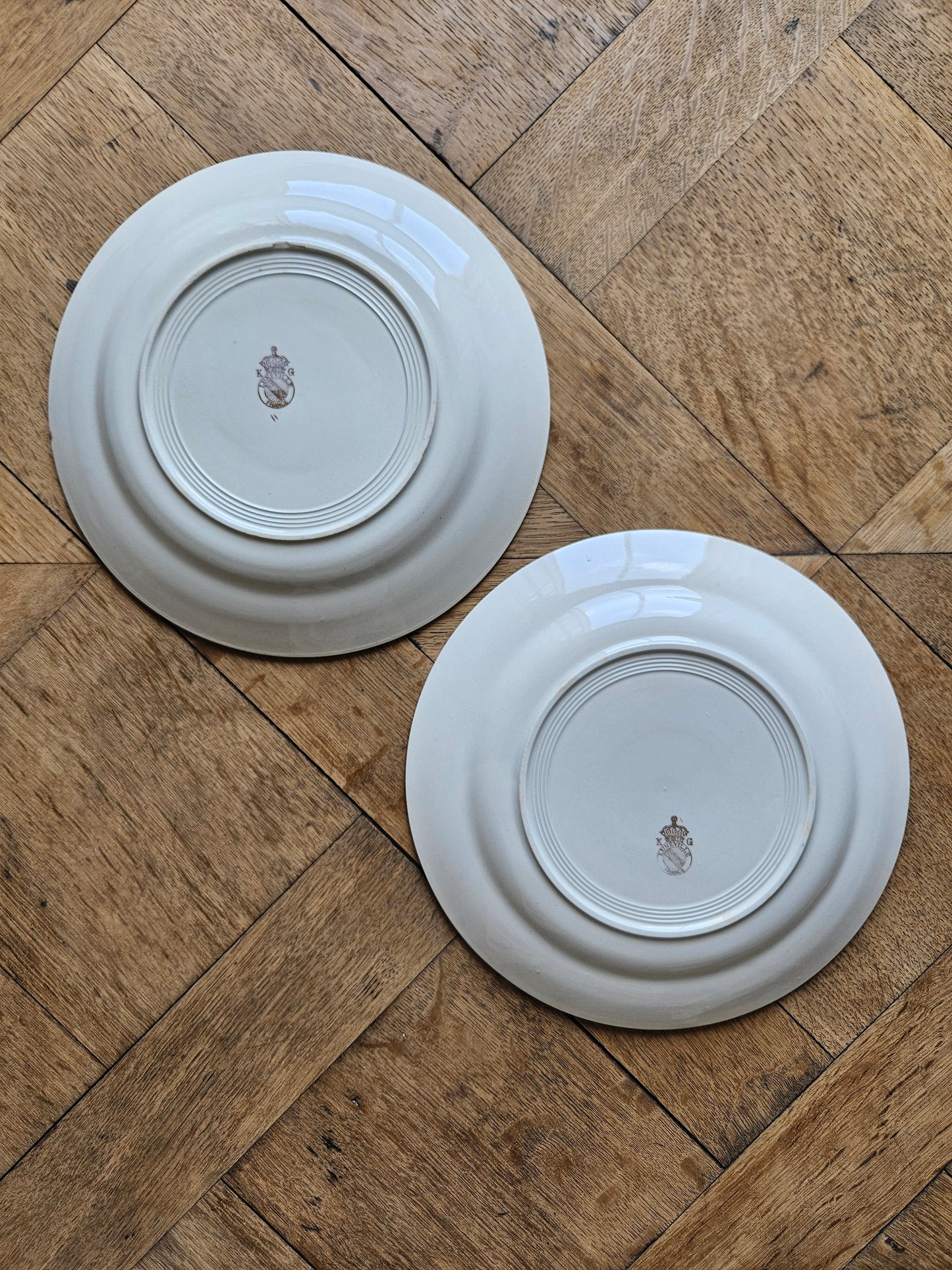 Assiettes plates dépareillées "Perigord"