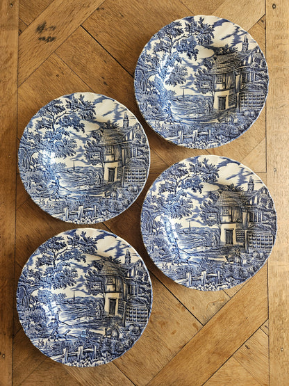 Assiettes creuses Myott, bleues
