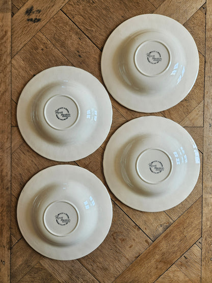 Assiettes creuses Myott, bleues