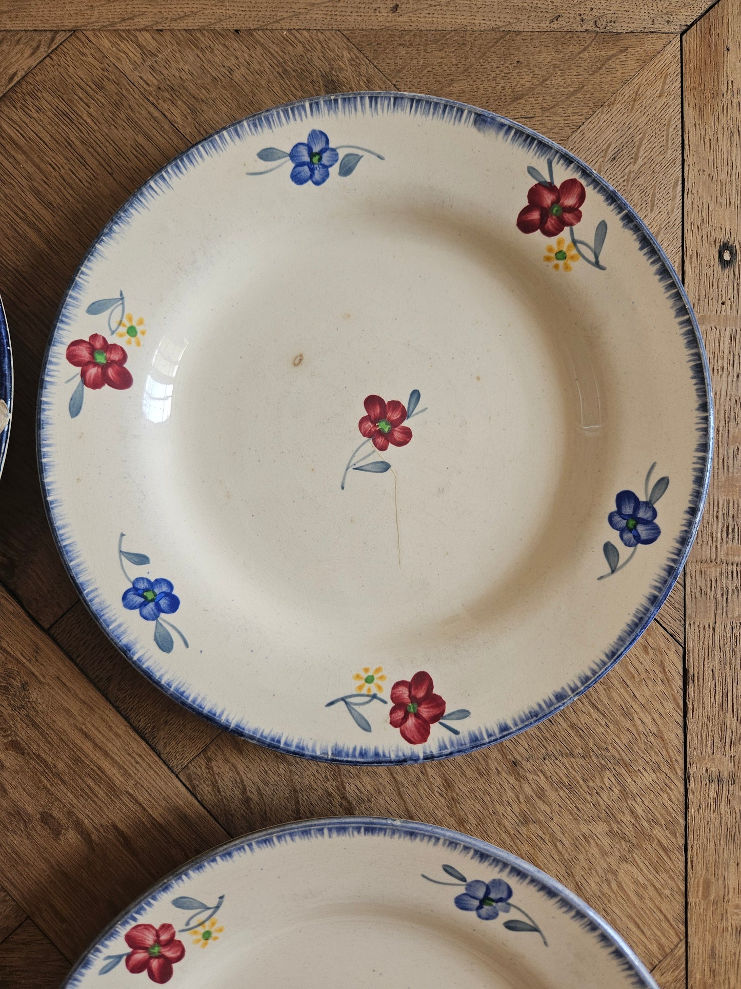 Assiettes plates Digoin, Mary-Lou