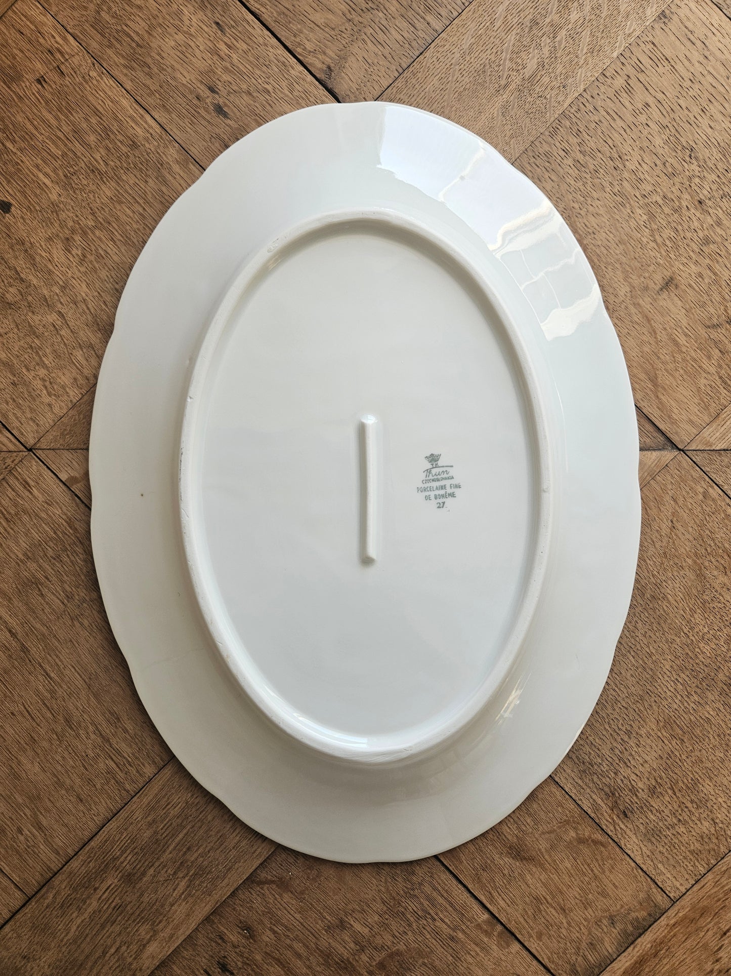 Plat ovale porcelaine de Bohême