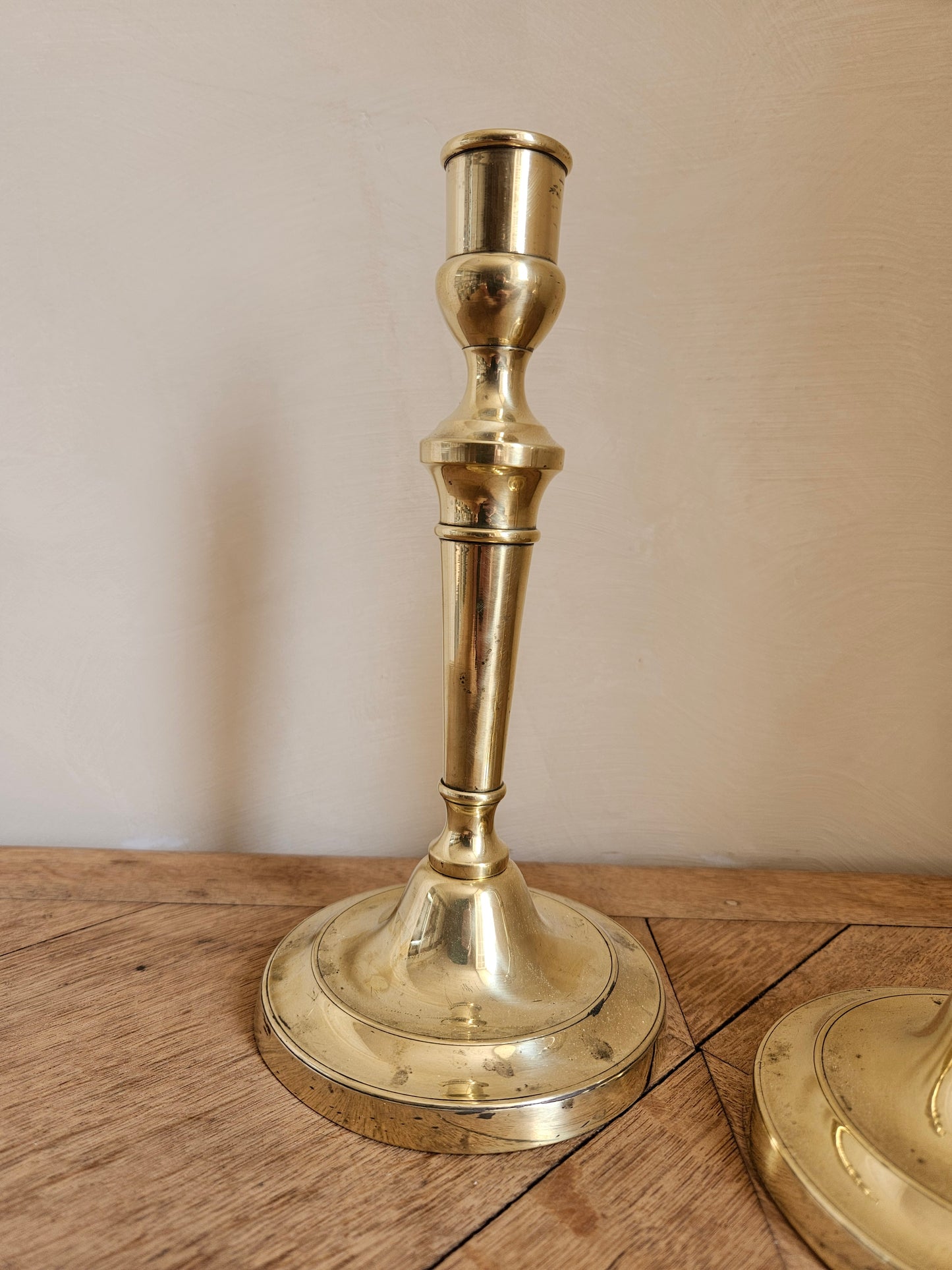 Bougeoirs en laiton