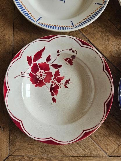 Assiettes creuses rétro 100% dépareillées