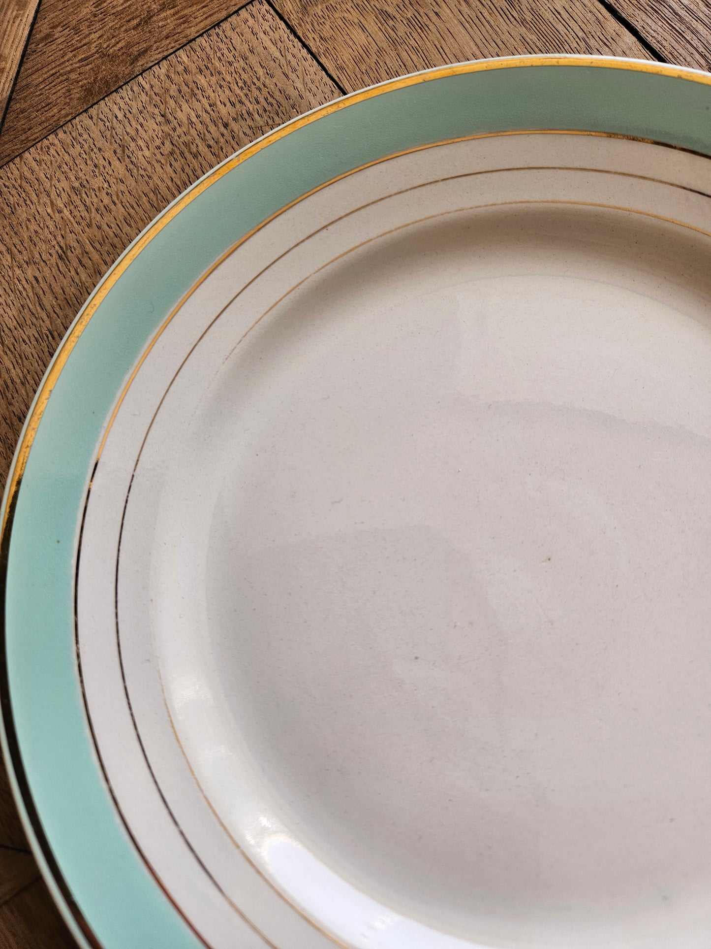 Assiettes plates dépareillées "Margaret"