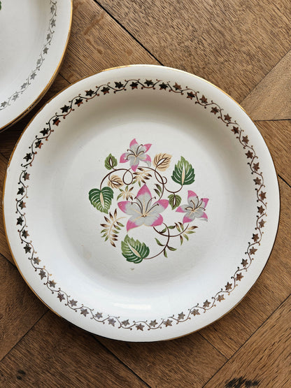 Assiettes plates dépareillées "Margaret"