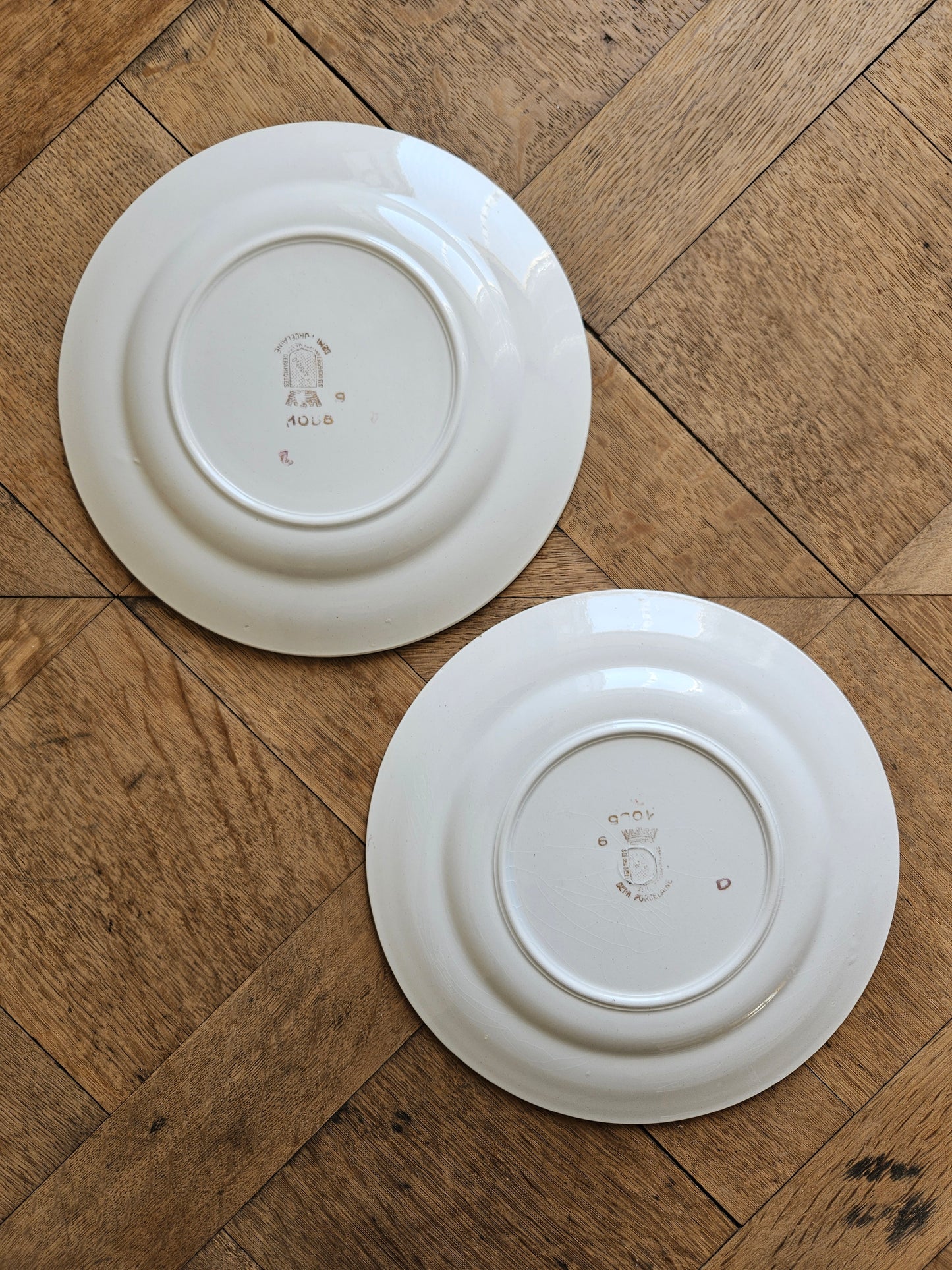 Assiettes plates dépareillées "Margaret"