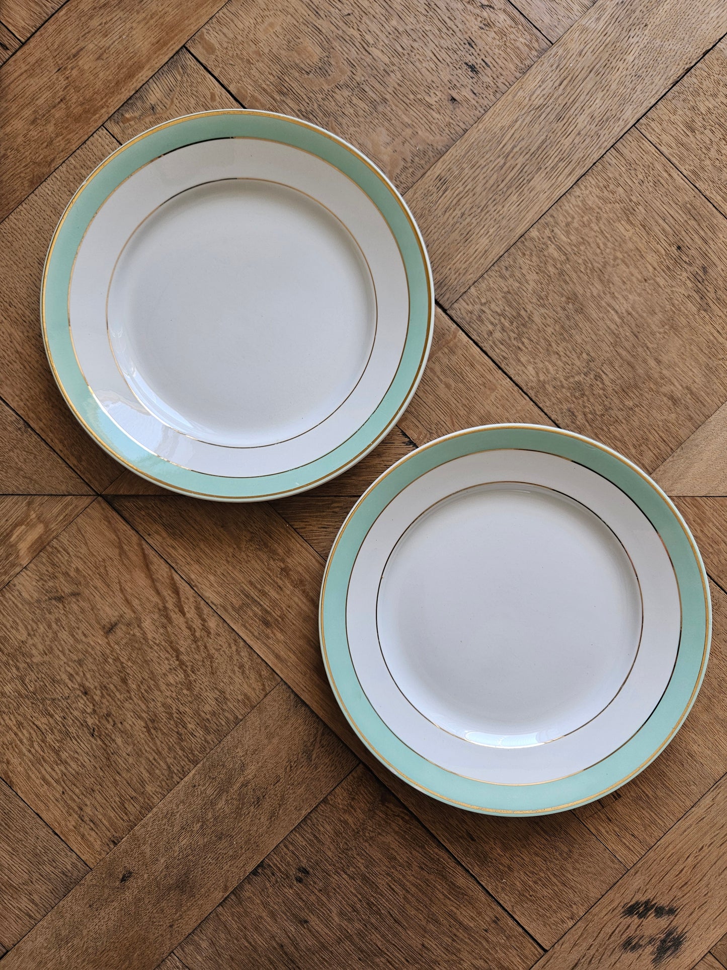 Assiettes plates dépareillées "Périgord"