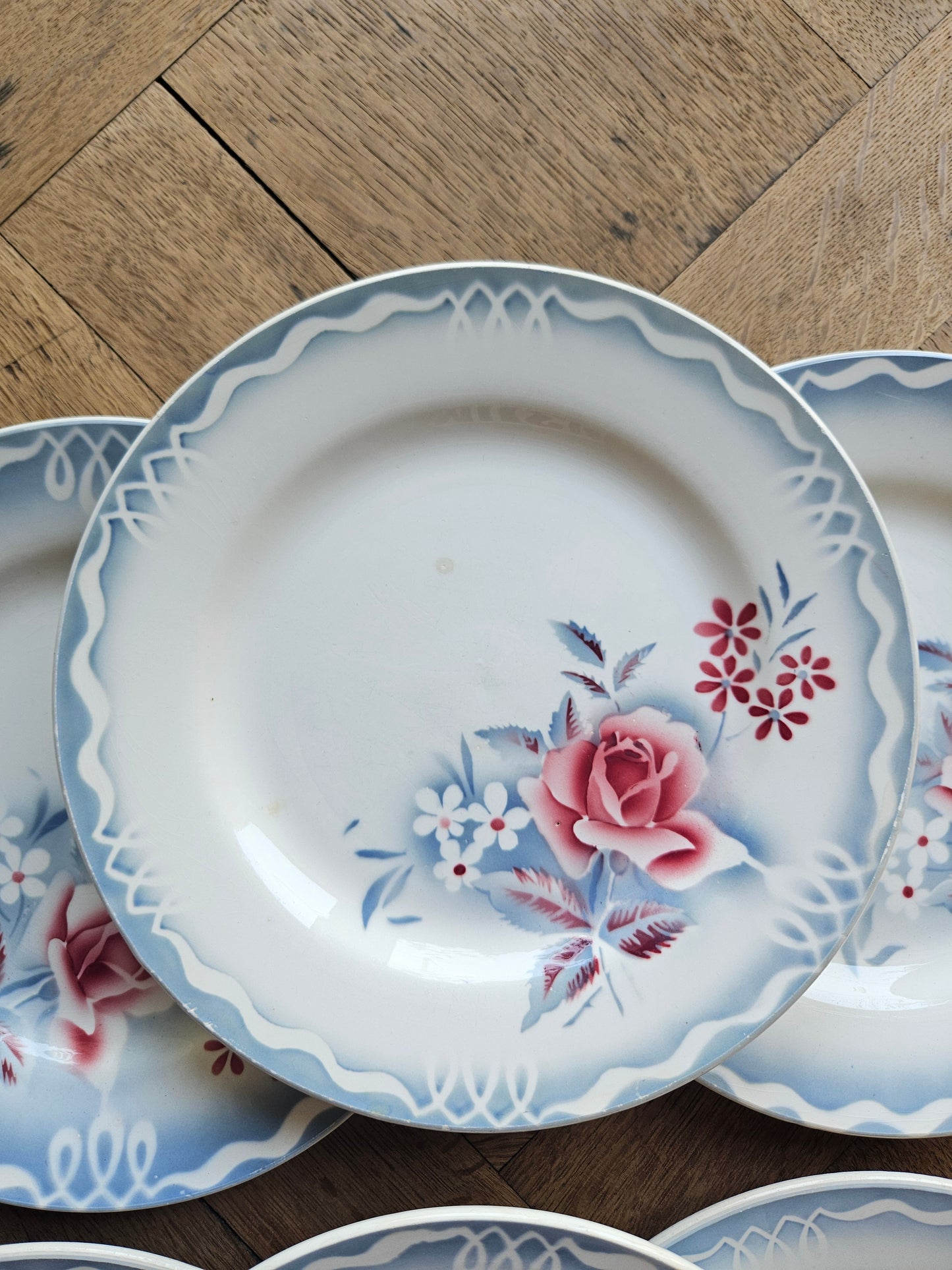 Assiettes plates rétro Digoin, Olga