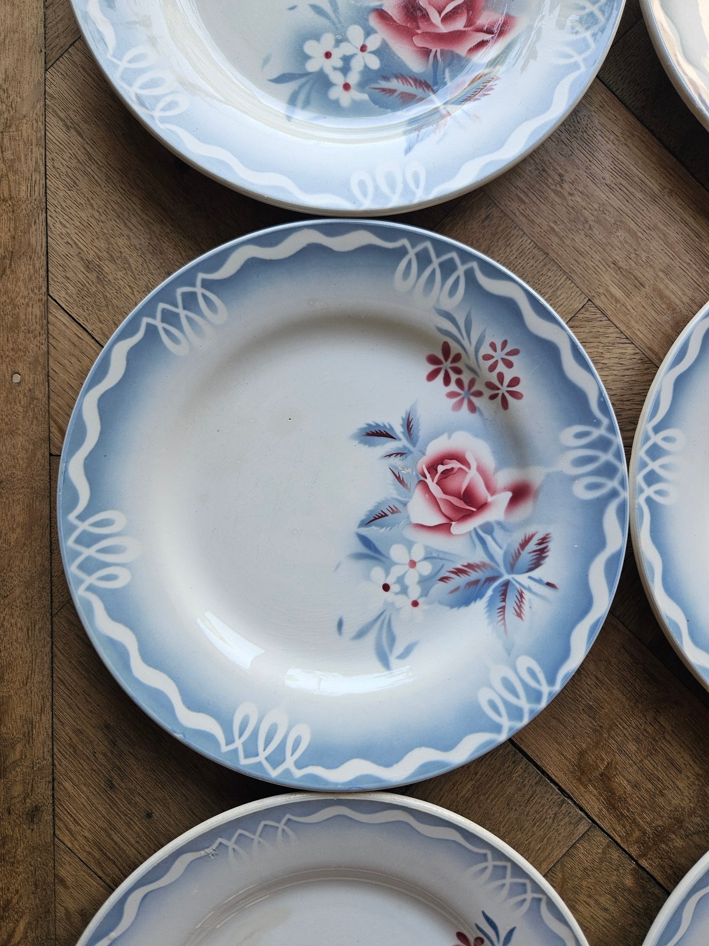 Assiettes plates rétro Digoin, Olga