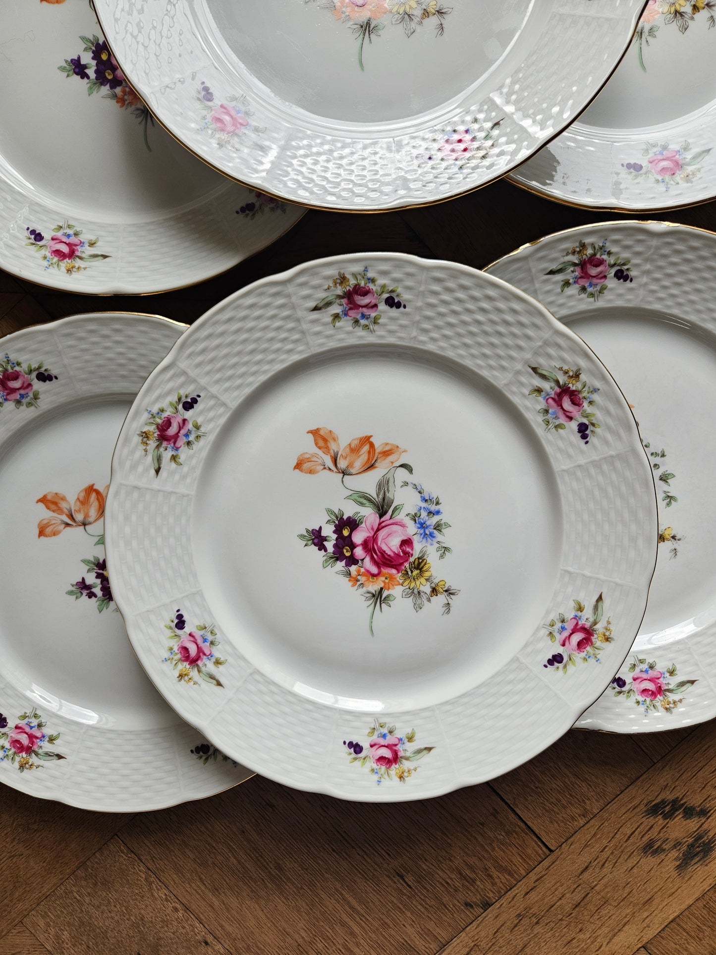 Assiettes plates porcelaine de Bohême