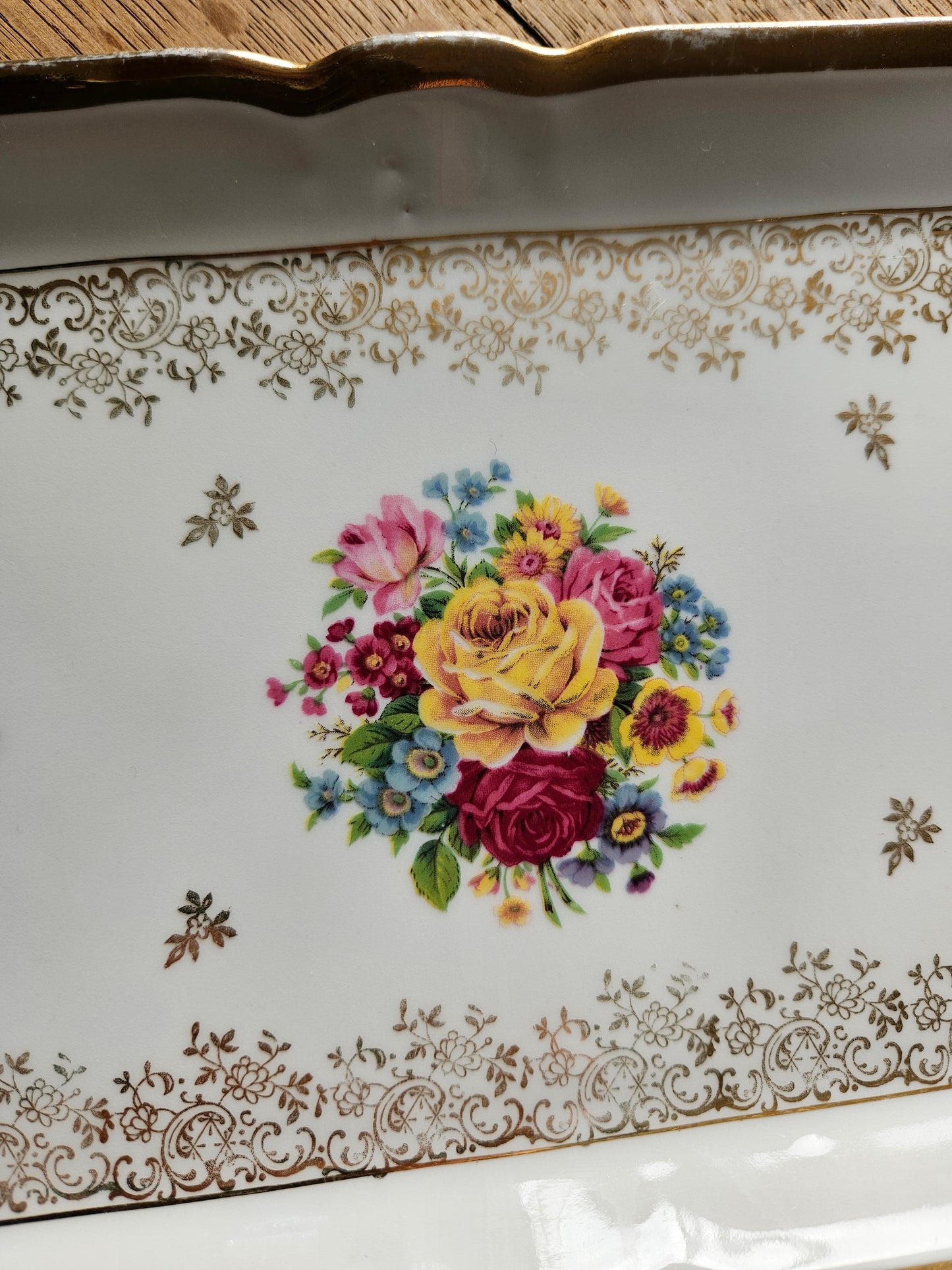 Plat à cake porcelaine shabby chic