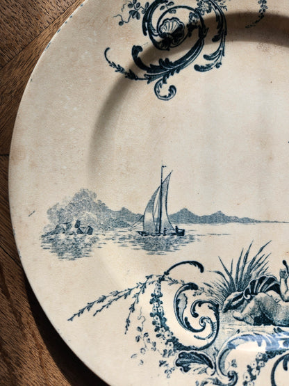 Assiette plate Jules Vieillard, Neptune