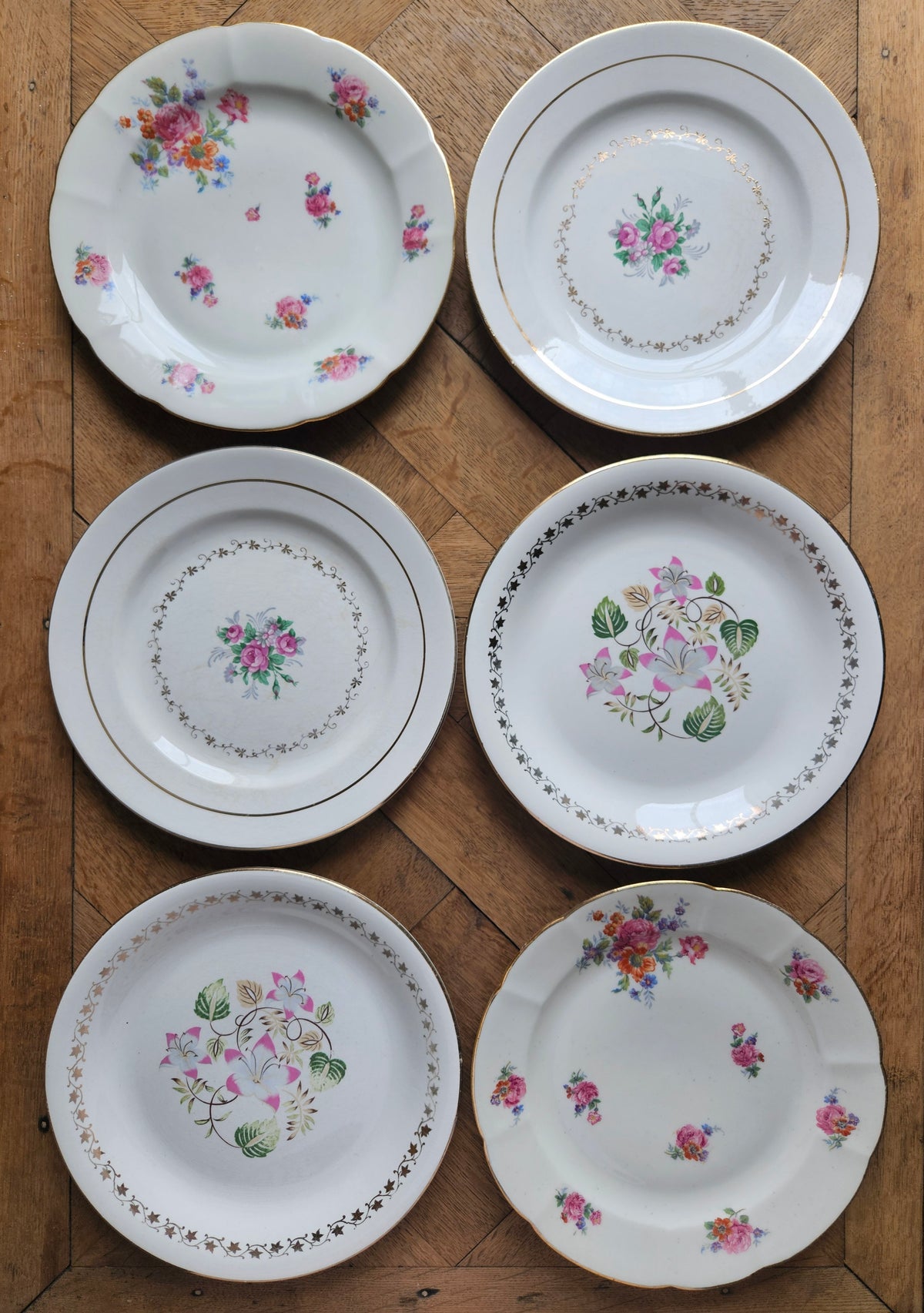 Assiettes plates dépareillées "Margaret"