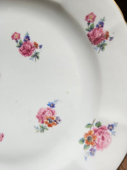 Assiettes plates dépareillées "Margaret"