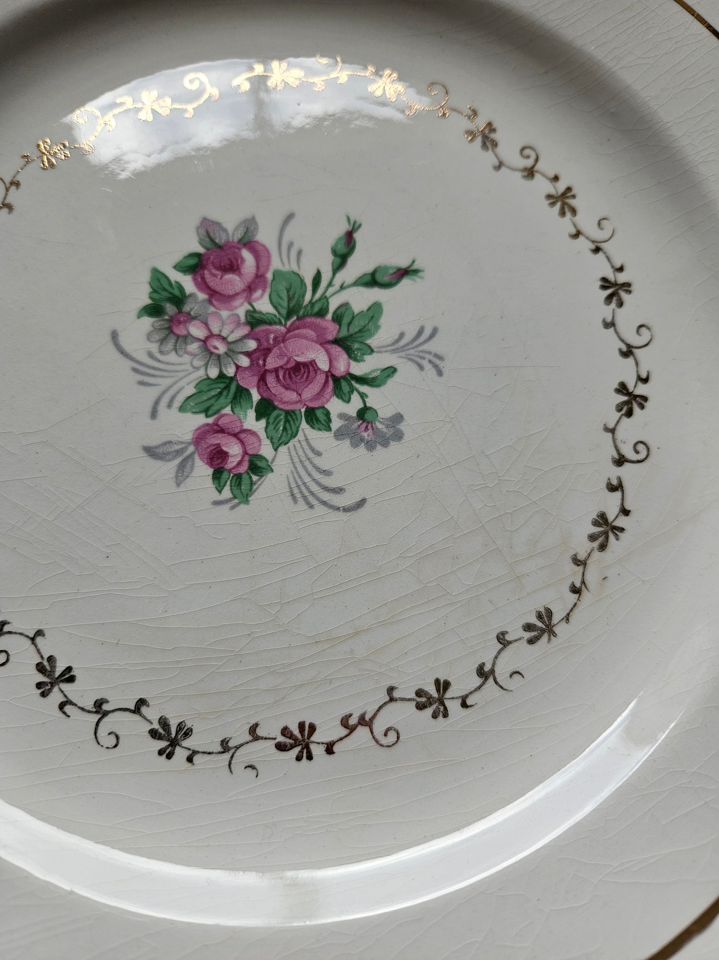 Assiettes plates dépareillées "Margaret"
