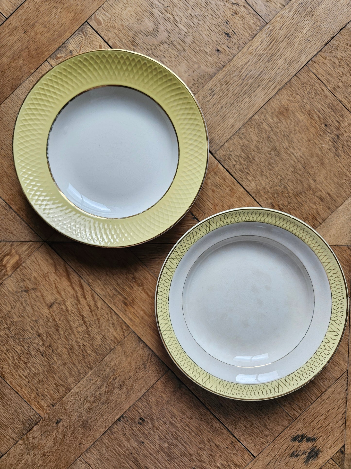 Assiettes creuses vintage 100% dépareillées