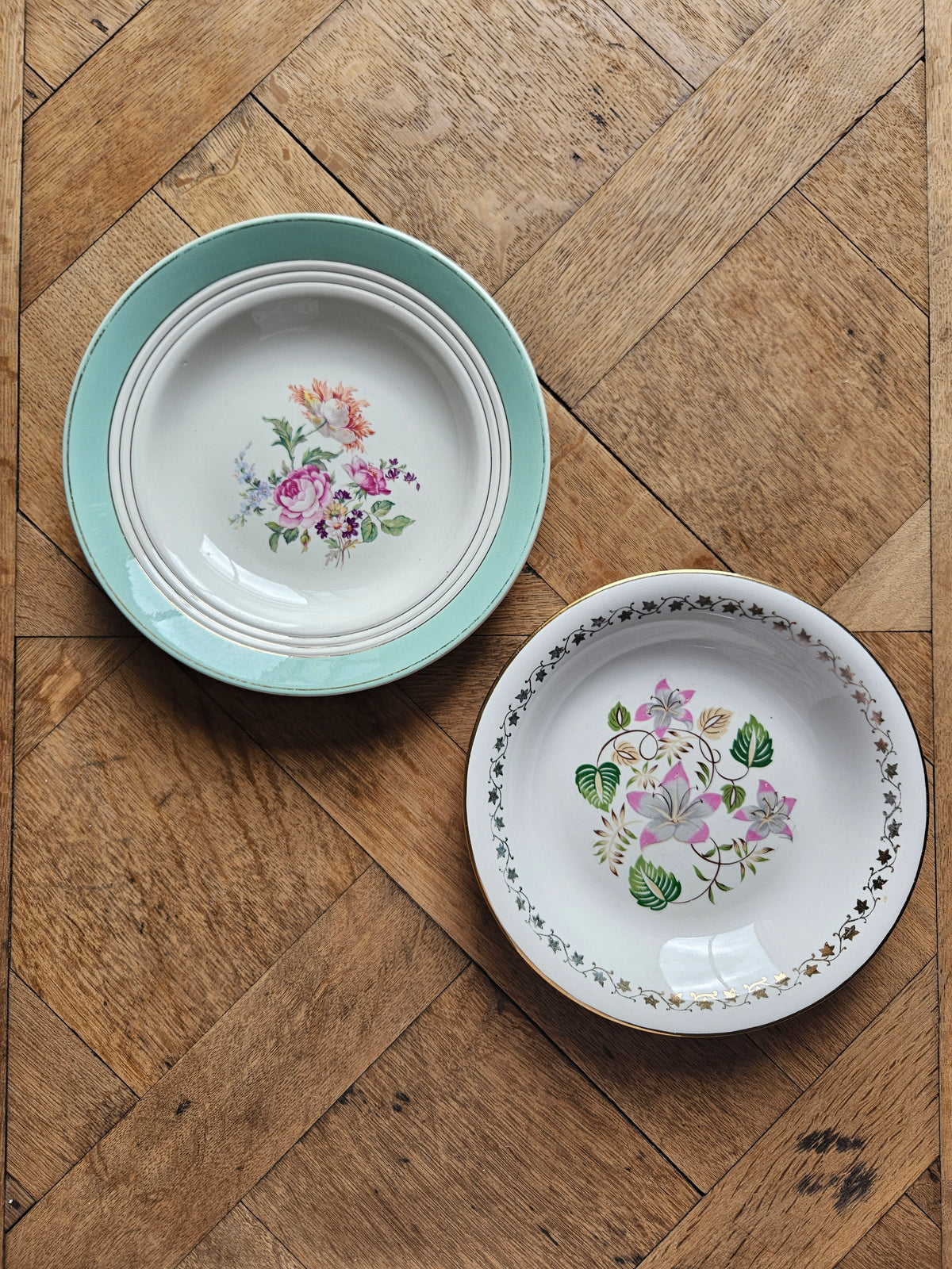 Assiettes creuses vintage 100% dépareillées