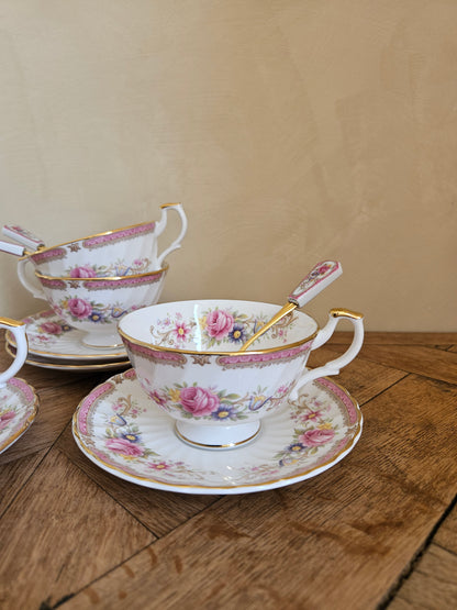 Tasse, sous-tasse et petite cuillère Windsor