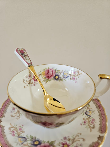 Tasse, sous-tasse et petite cuillère Windsor