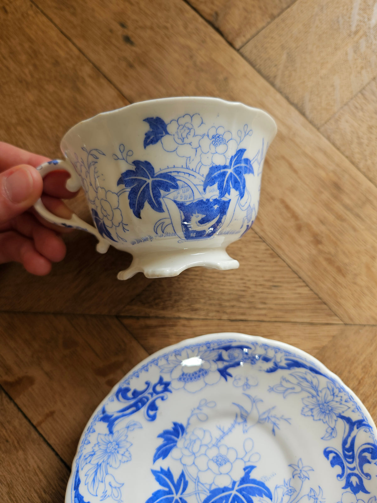 Tasse ancienne Creil et Montereau
