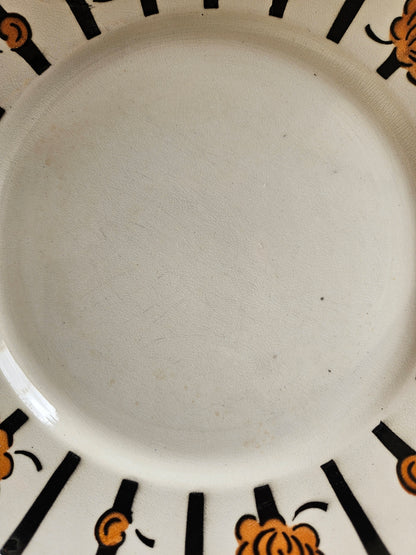 Assiette plate Badonviller, noir orangé