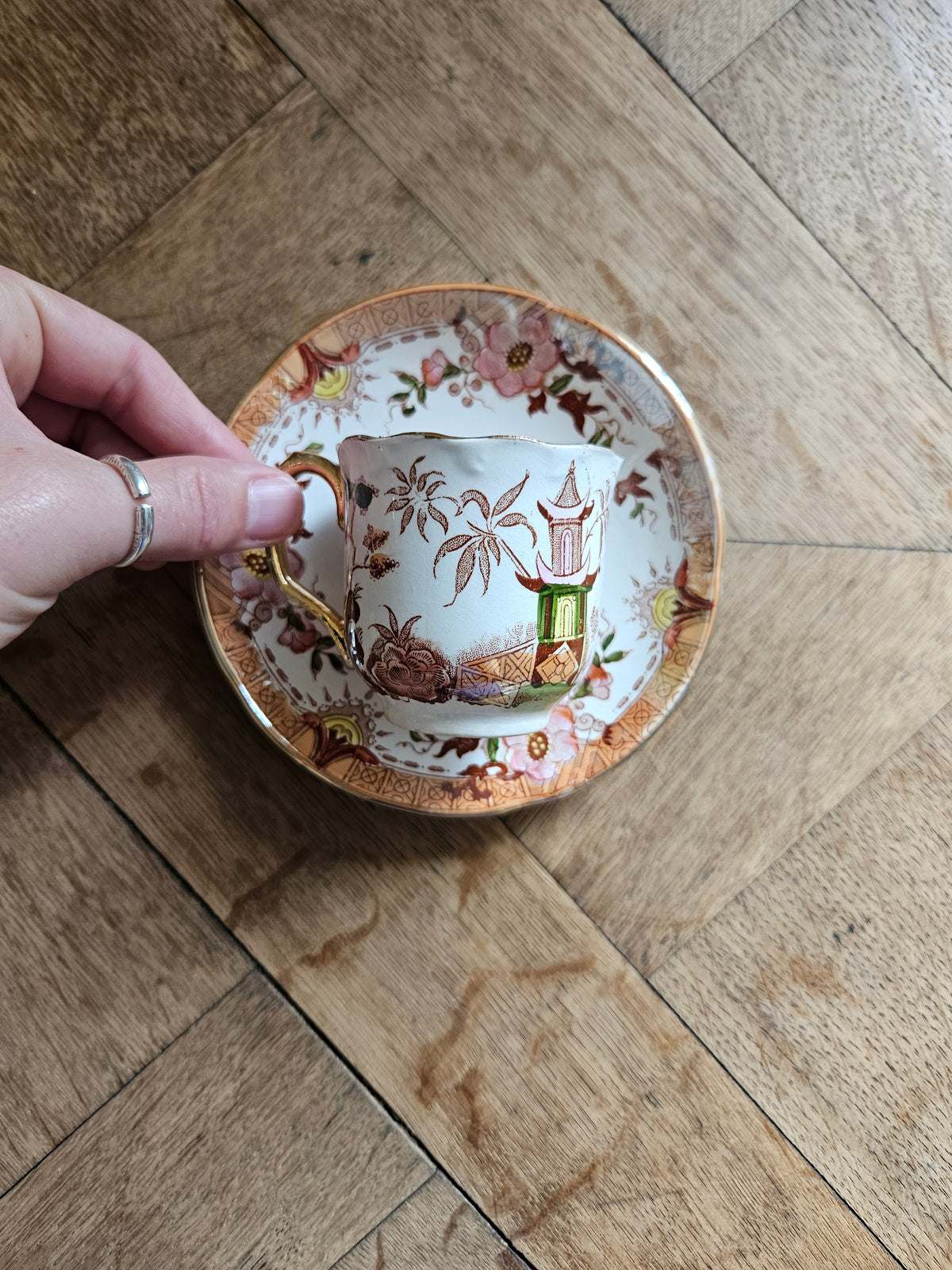 Tasses Digoin & Sarreguemines, décor japonisant