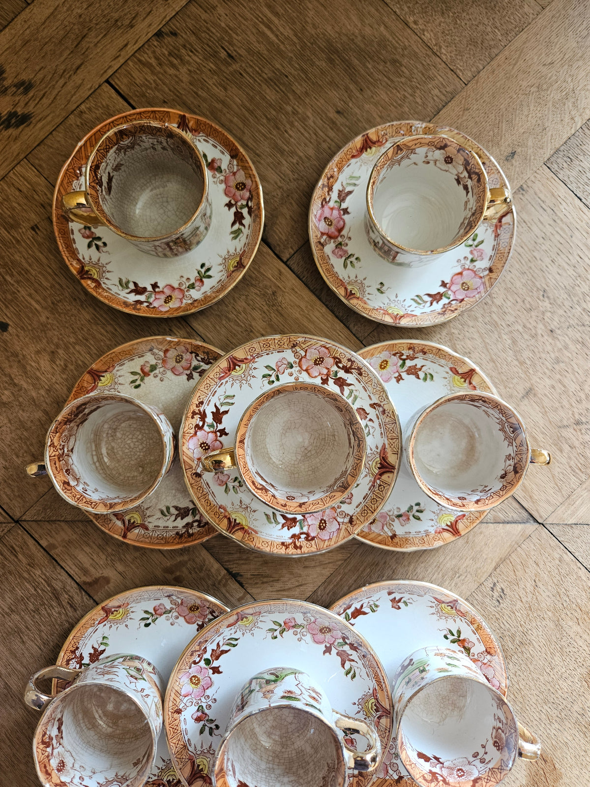 Tasses Digoin & Sarreguemines, décor japonisant