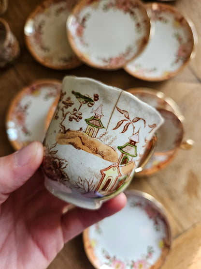 Tasses Digoin & Sarreguemines, décor japonisant