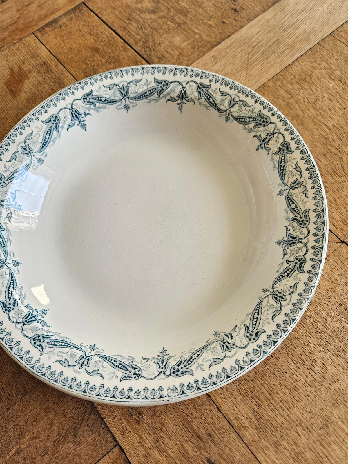 Plat creux Clairefontaine, Kleber