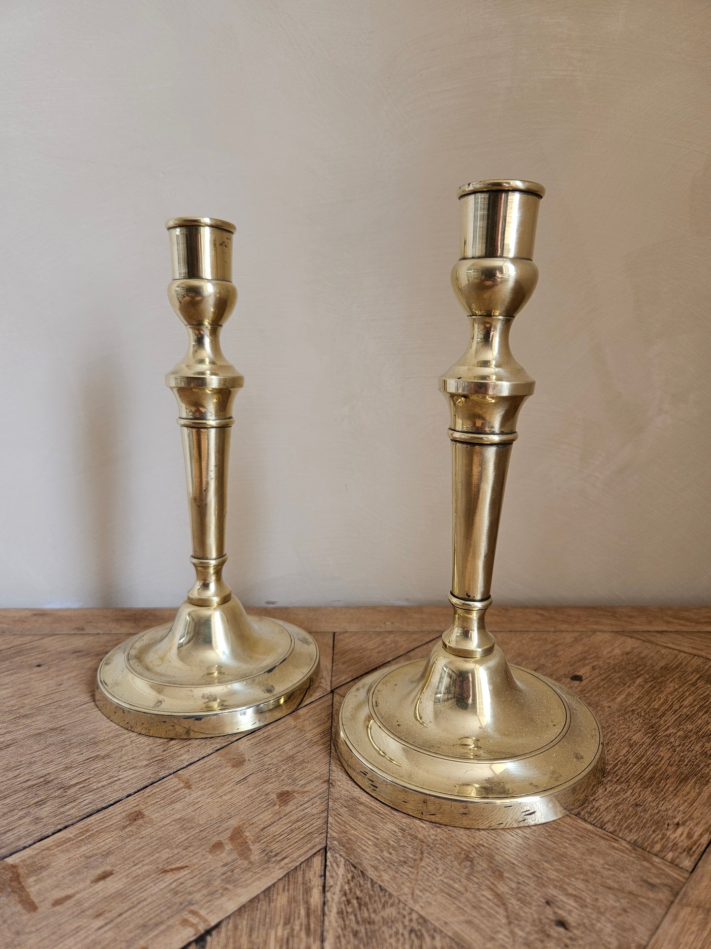 Bougeoirs en laiton
