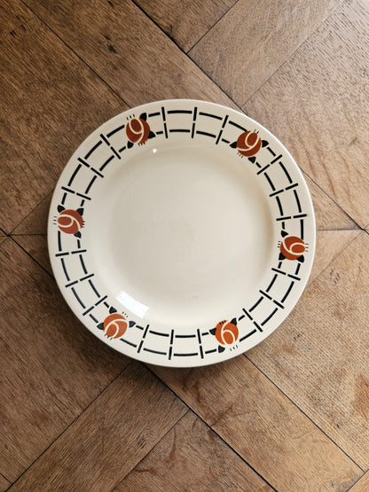 Assiette plate Ste Amandinoise, noir orangé