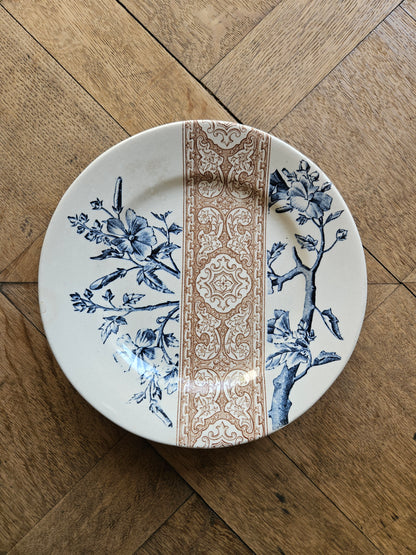 Assiette montée ancienne terre de fer. Longchamp Beauvais.