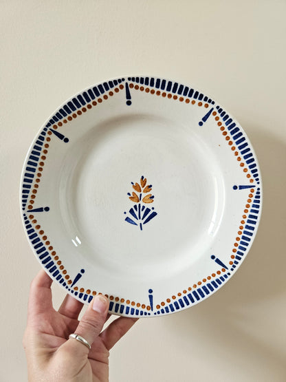 Assiette plate ancienne modèle Hossegor décor bleu et marron