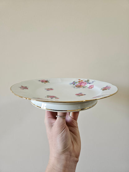 Assiette sur pied vintage en porcelaine, bouquets de fleurs