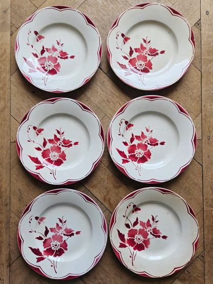 Assiettes à dessert Gien, fleurs rouges