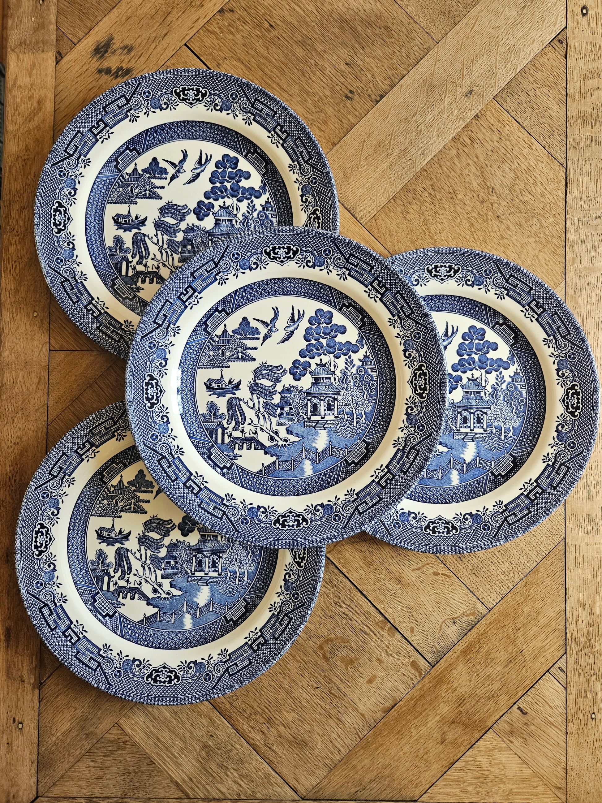 Lot de 4 assiettes plates vintage Churchill made in England décor japonisant 
