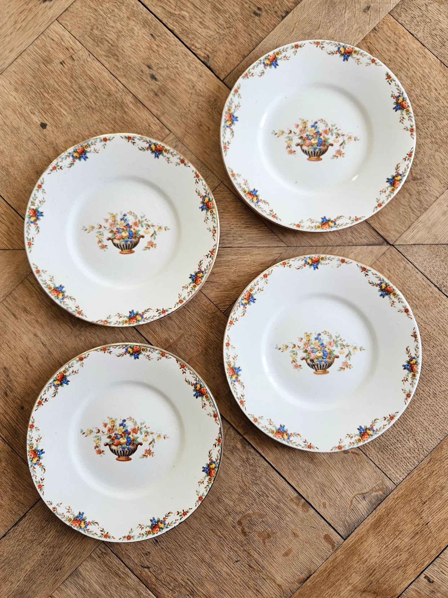 Lot de 4 assiettes à dessert vintage Faïencerie d’Onnaing 