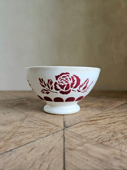 Bol ancien Sarreguemines, rose rouge. Pour collection de bol type Digoin, Moulin des Loups.