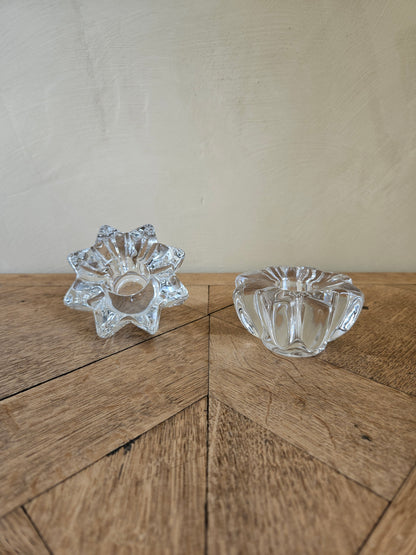 Lotbde 2 bougeoirs vintage en cristal de Vannes. Forme d’étoile. 