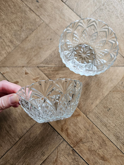 Lot de 2 coupelles vintage en verre taillé 