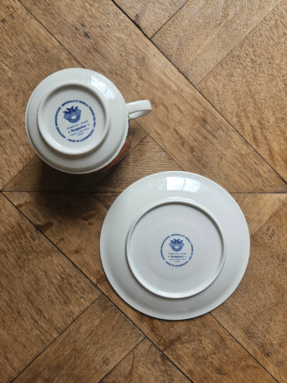 Estampille sur tasse et sous-tasse acapulco villeroy et boch made in luxembourg