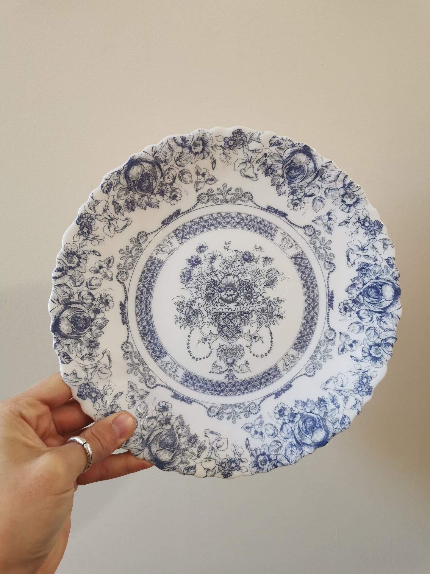 Assiettes plates Arcopal, Honorine