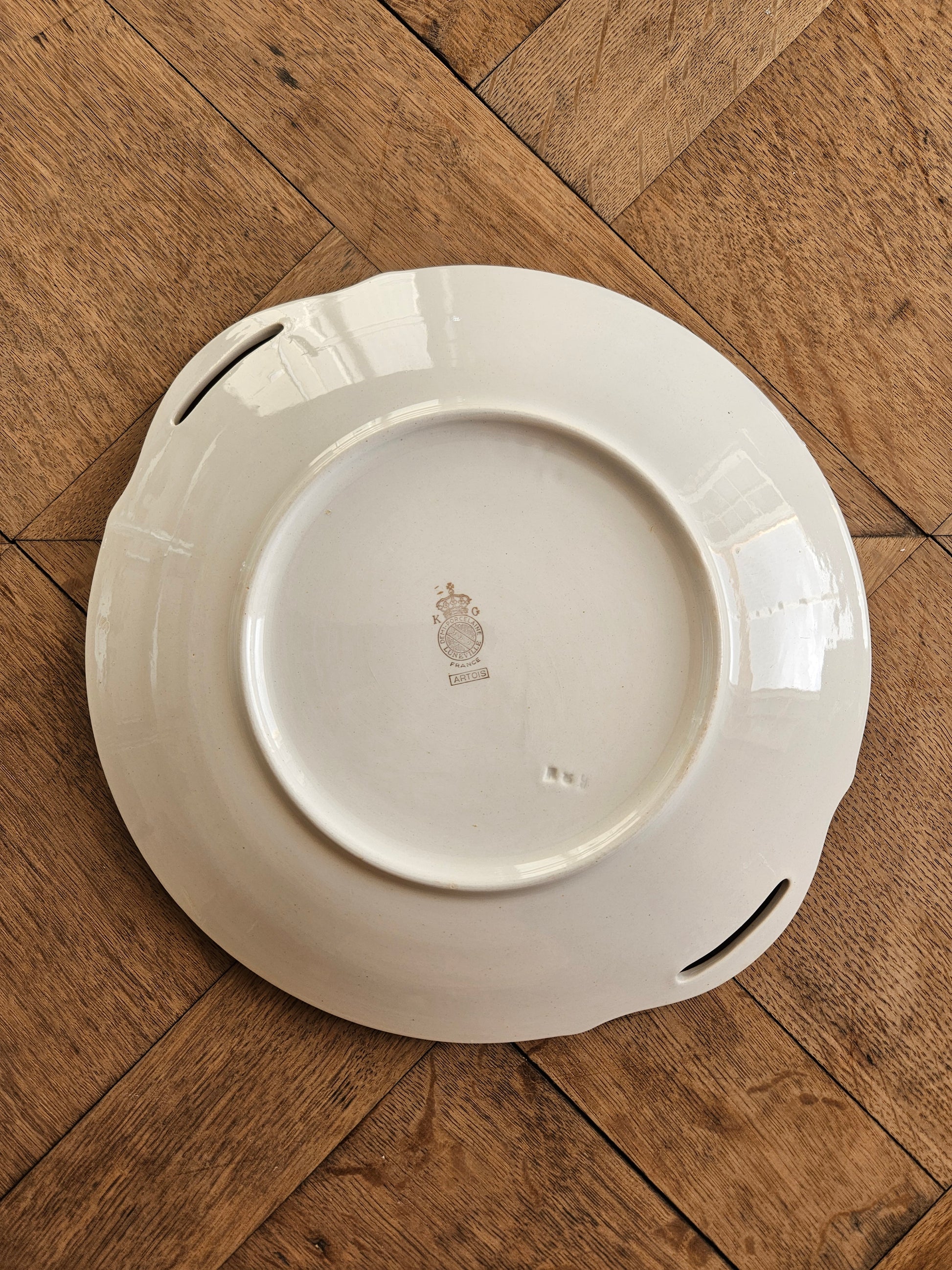 Estampille K&G Lunéville Artois sur plat vintage