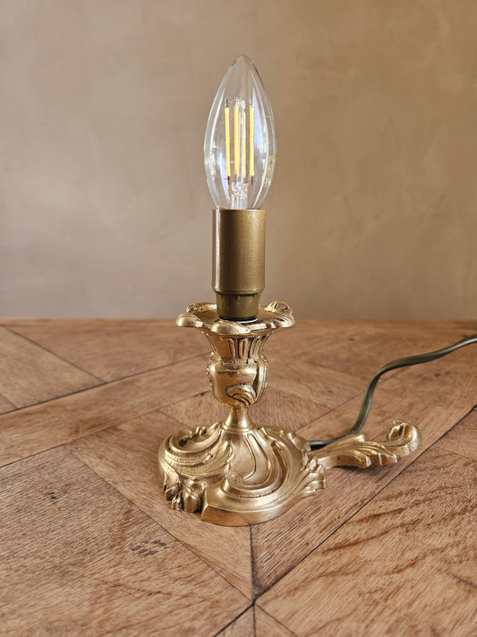 Lampe à poser ou de bureau, bougeoir vintage en laiton