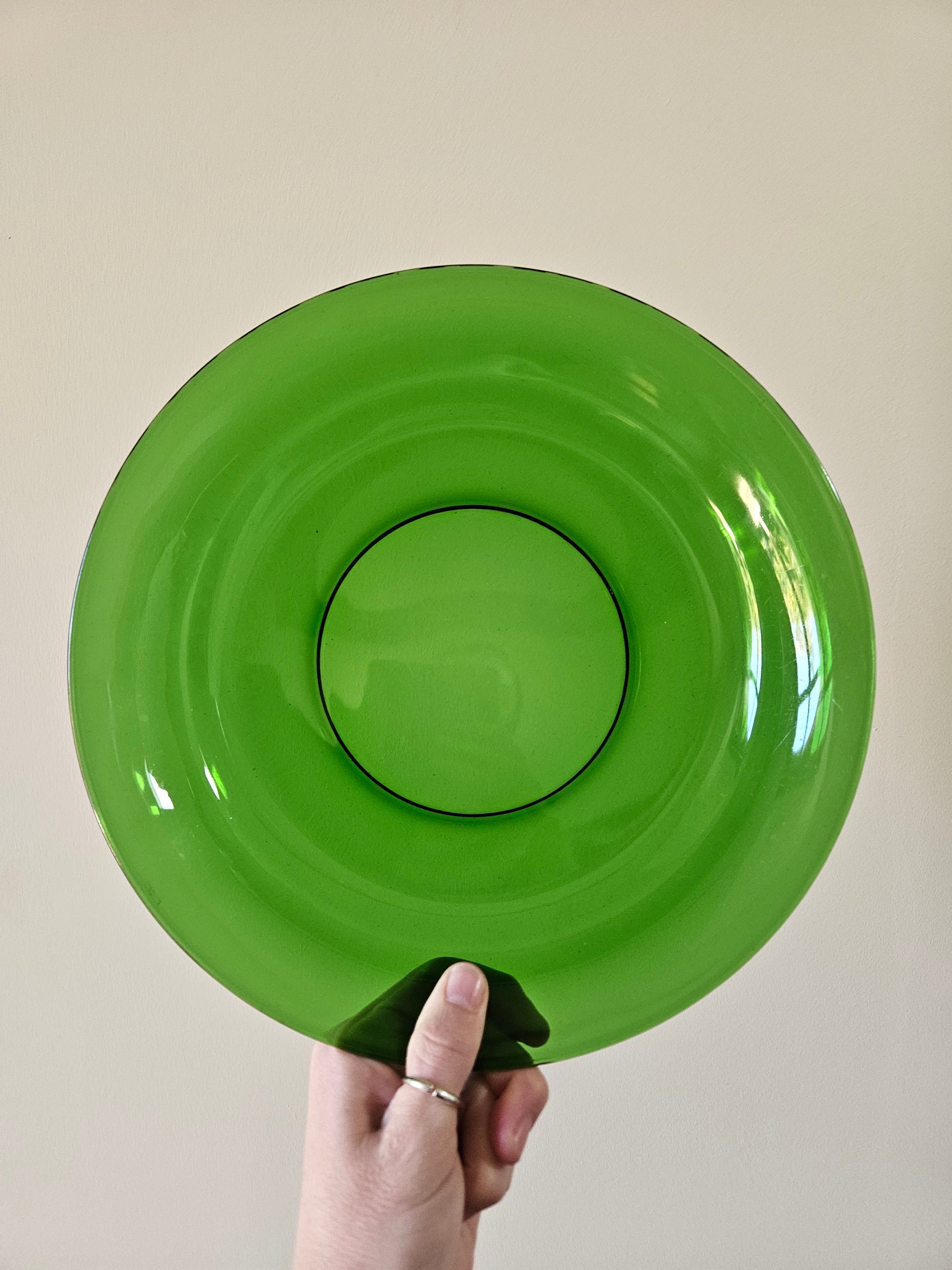 Plat creux vintage Vereco, vert