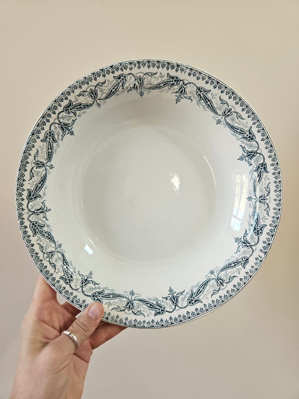 Plat creux ancien clairefontaine leon graves modèle kleber