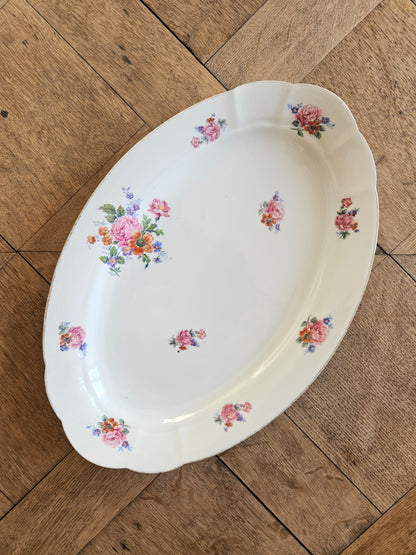 Plat ovale vintage en porcelaine, bouquets de fleurs