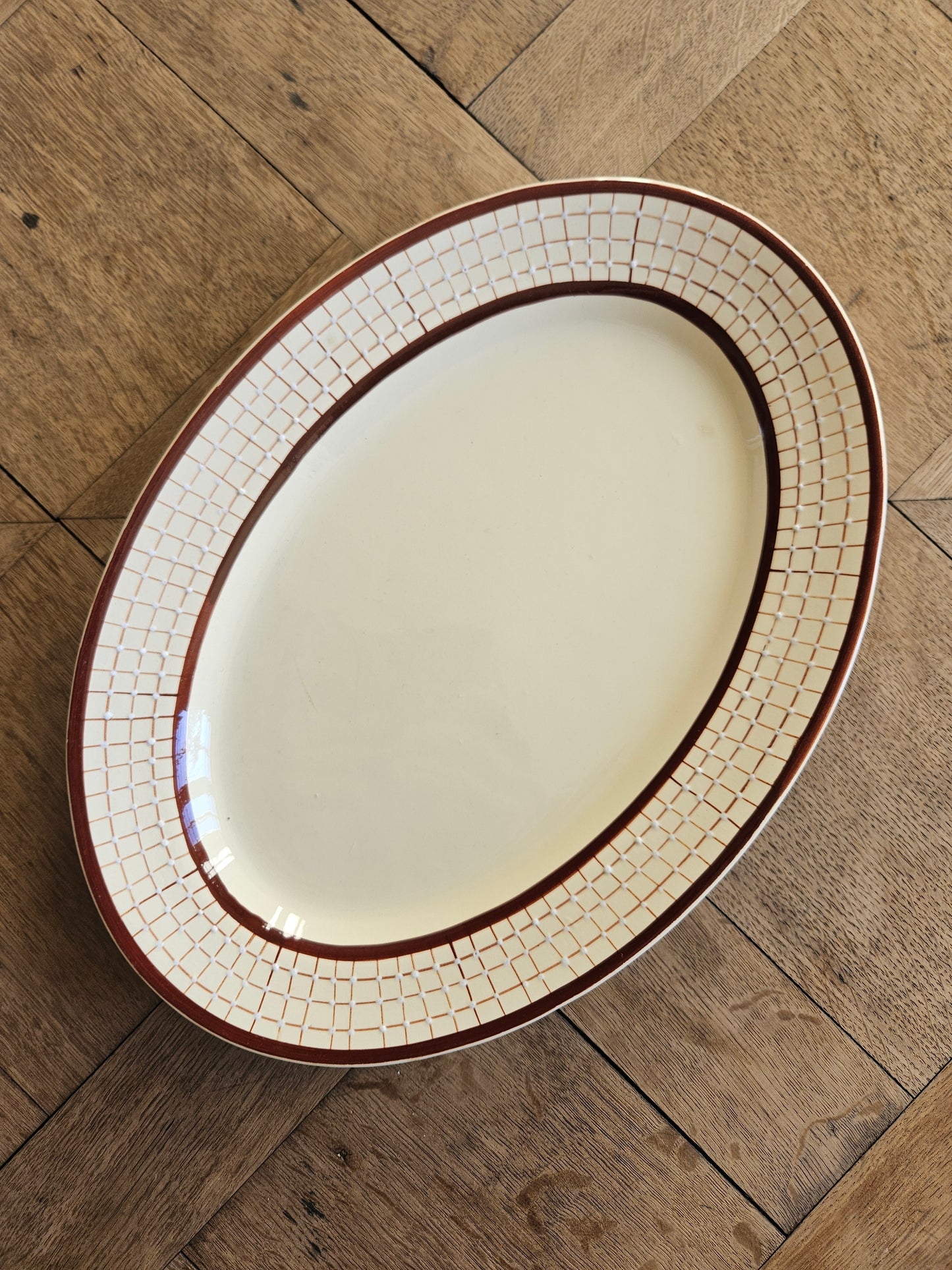 Plat ovale Longchamp, Colmar